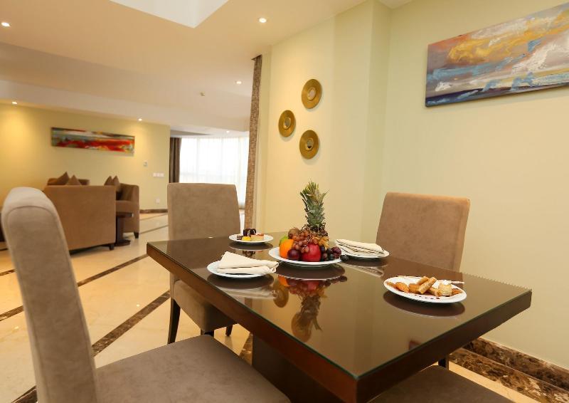 Tolip El Forsan Hotel Ismailia Exterior photo A dining room